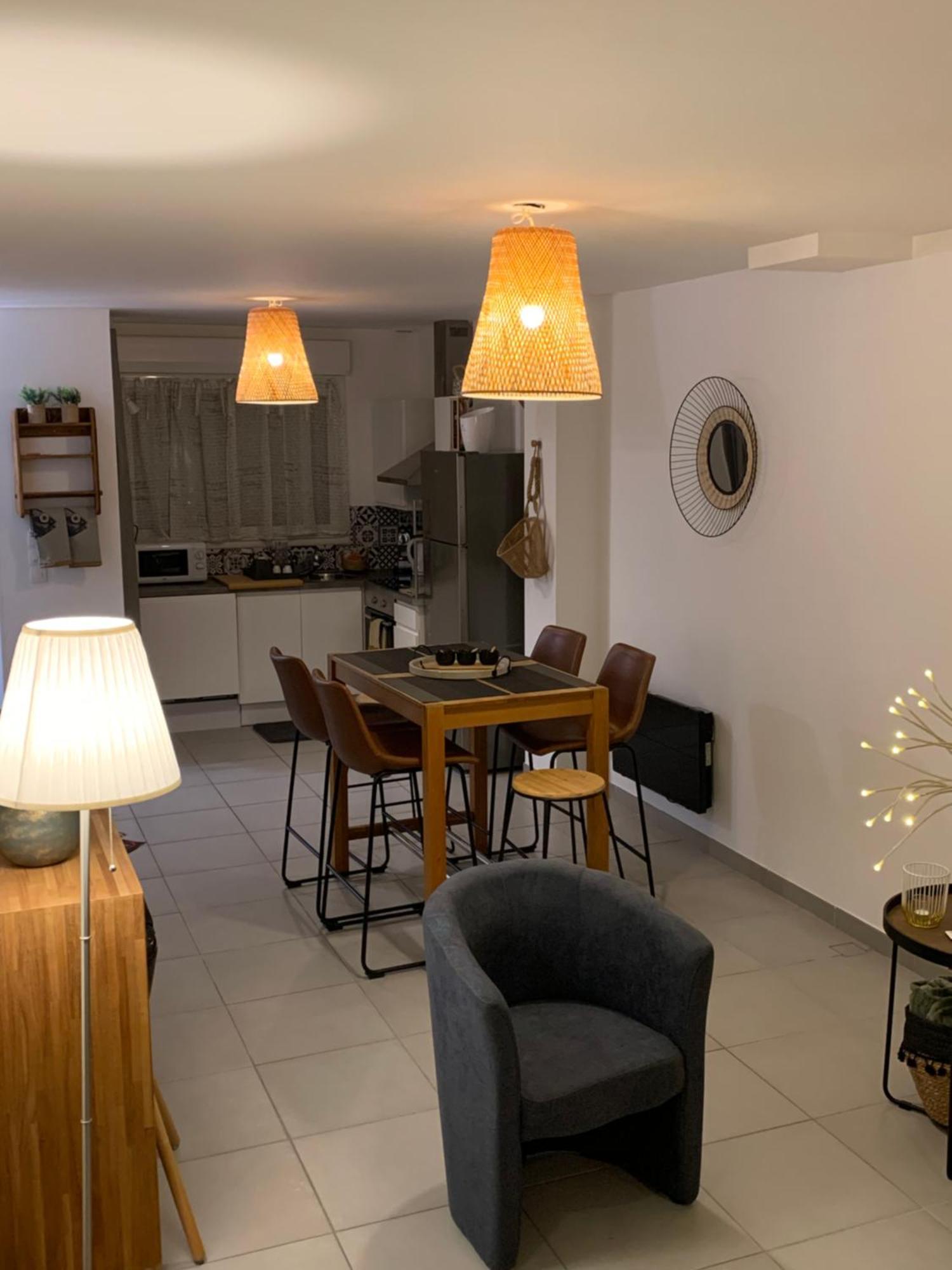 Le Brise Lame Maison Neuve A 2 Pas De La Plage 勒波泰勒 外观 照片