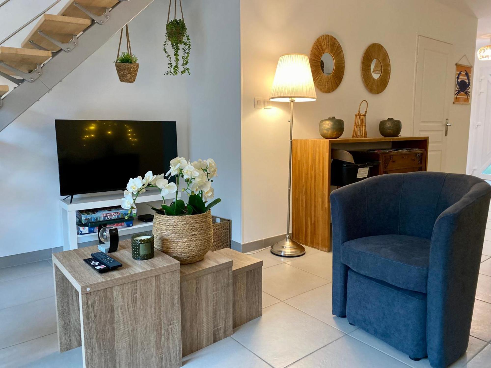 Le Brise Lame Maison Neuve A 2 Pas De La Plage 勒波泰勒 外观 照片